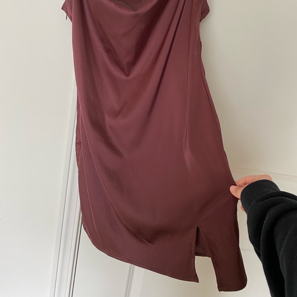 Verdusa Women's Split Hem Cowl Neck Spaghetti Strap Satin Dress - Picture 4 of 6